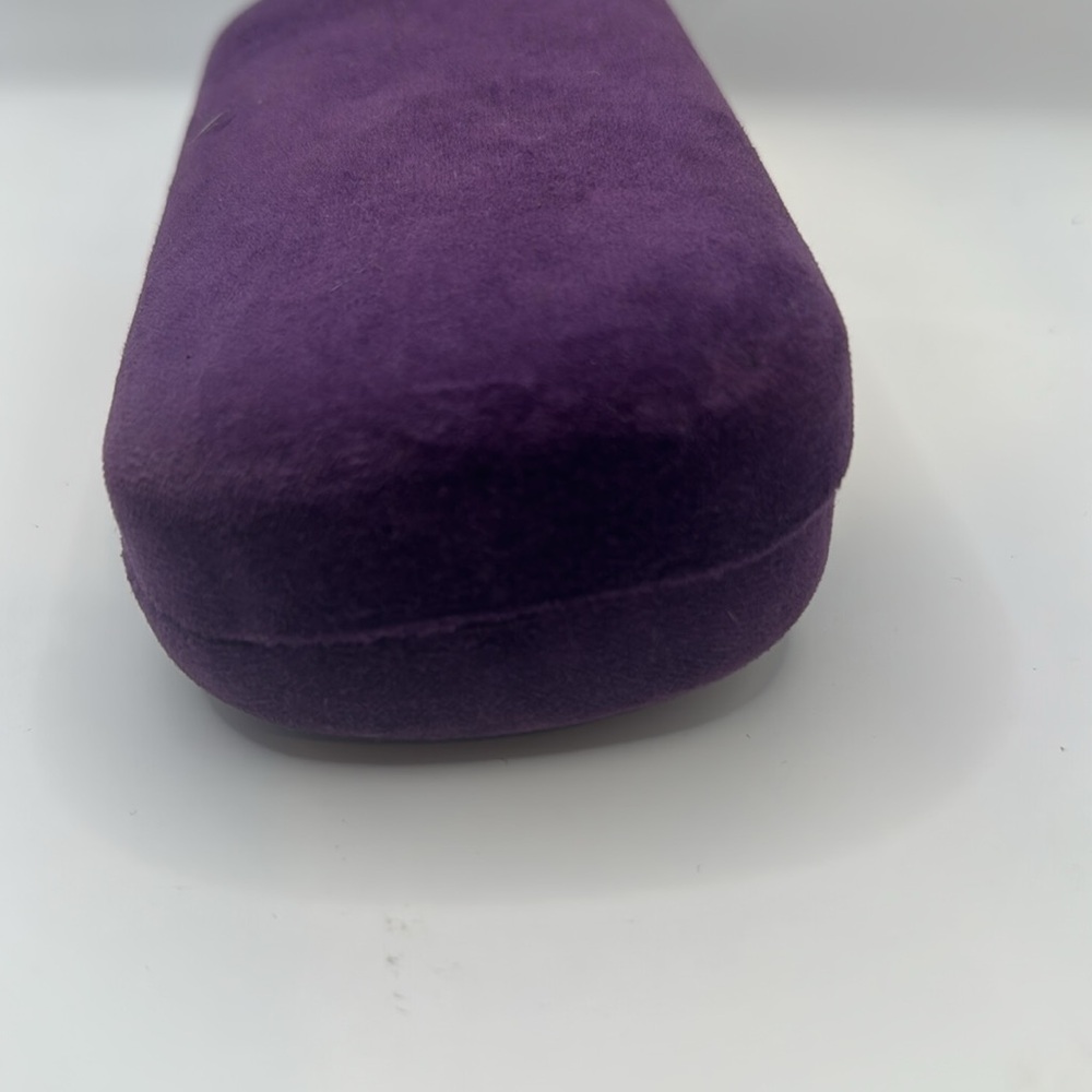 Gucci Purple Glasses Case, Bag, and Cloth - Picture 6 of 10